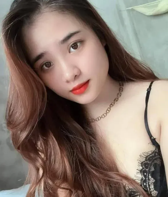 brunette mumbai escorts