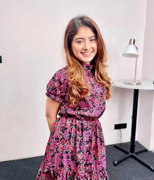 teenage escorts in Mumbai